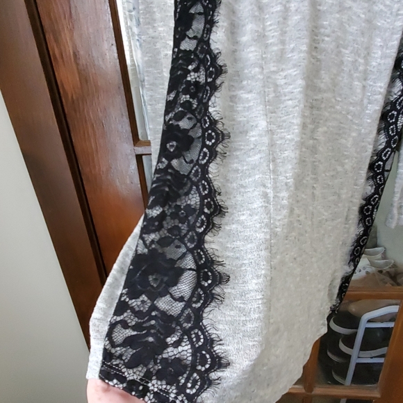 Sweater - Picture 2 of 3